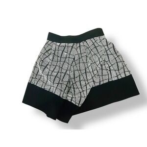 Banana Republic Black‎ White Tweed Skort Size 2 Petite Lined Mini Skirt Shorts
